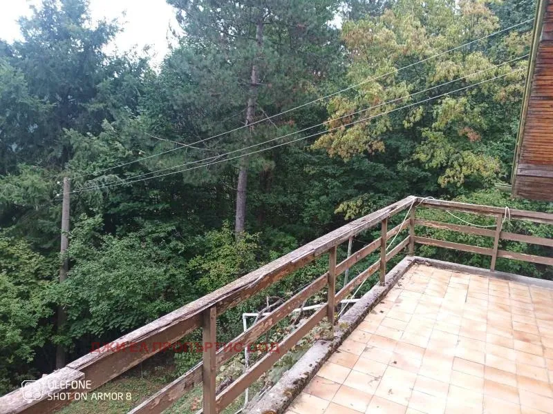 Къща, Своге, Югозападна България - снимка 3 от 10