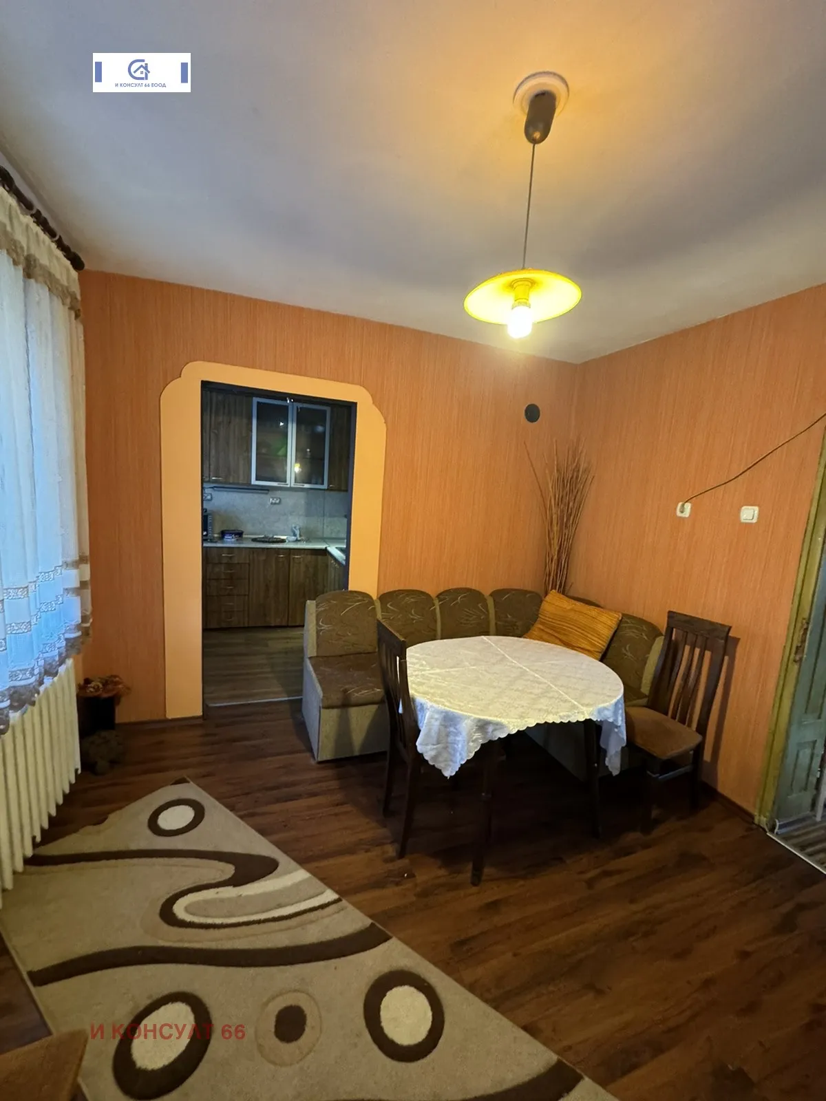 Къща, Ловеч, Северозападна България - снимка 15 от 17
