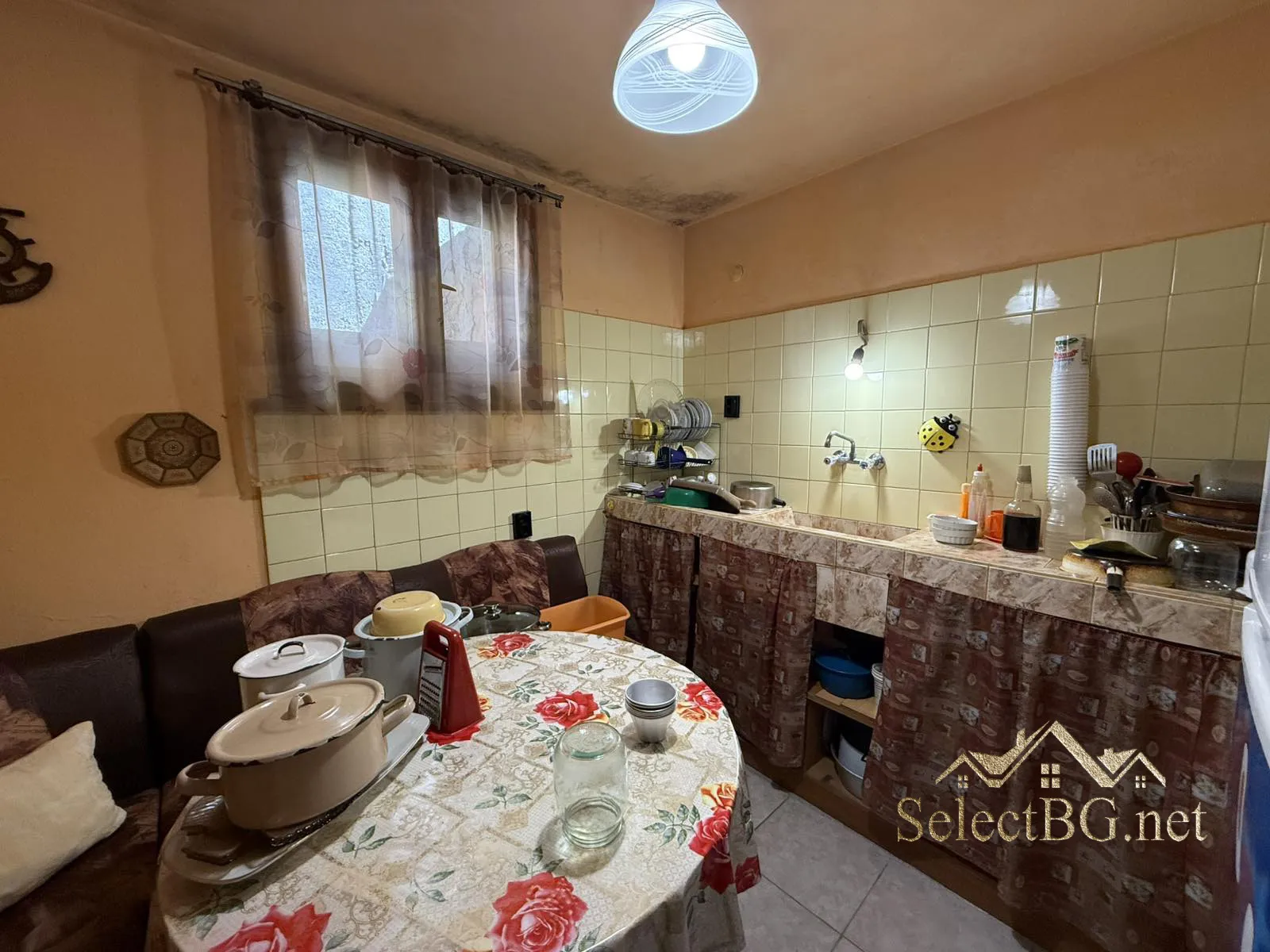 Къща, Варуша, Велико Търново - снимка 4 от 18