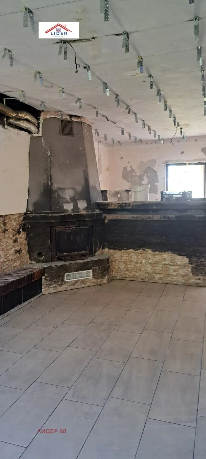 Къща, Долна Митрополия, Северозападна България