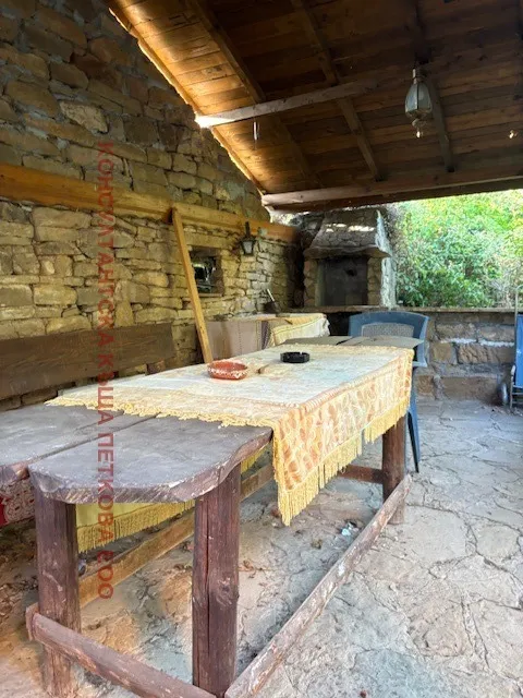 Къща, Ловеч, Северозападна България - снимка 10 от 18