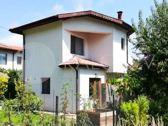 Къща, Балчик, Североизточна България - снимка 4 от 11