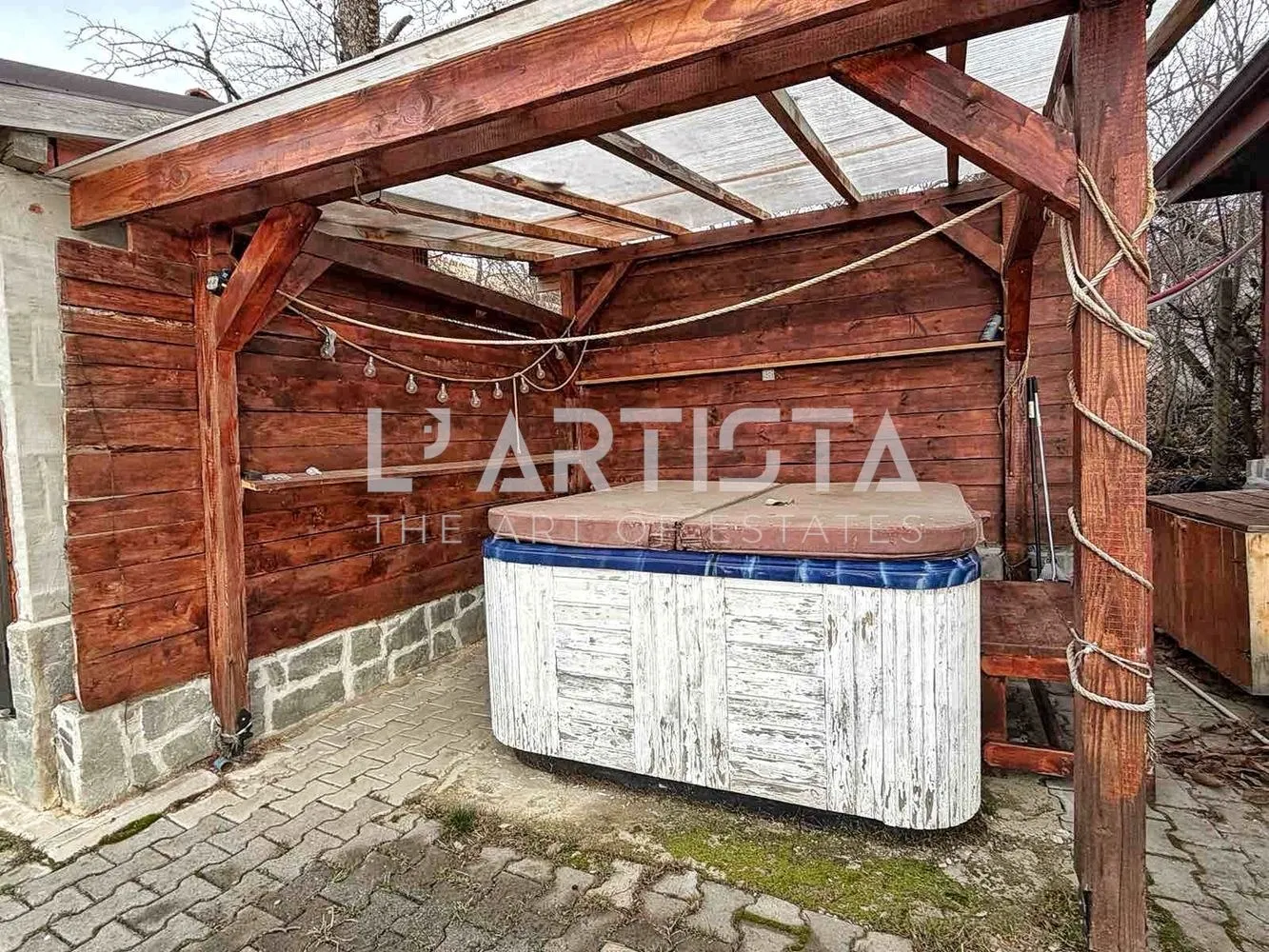 Къща, Мирково, Югозападна България - снимка 3 от 18