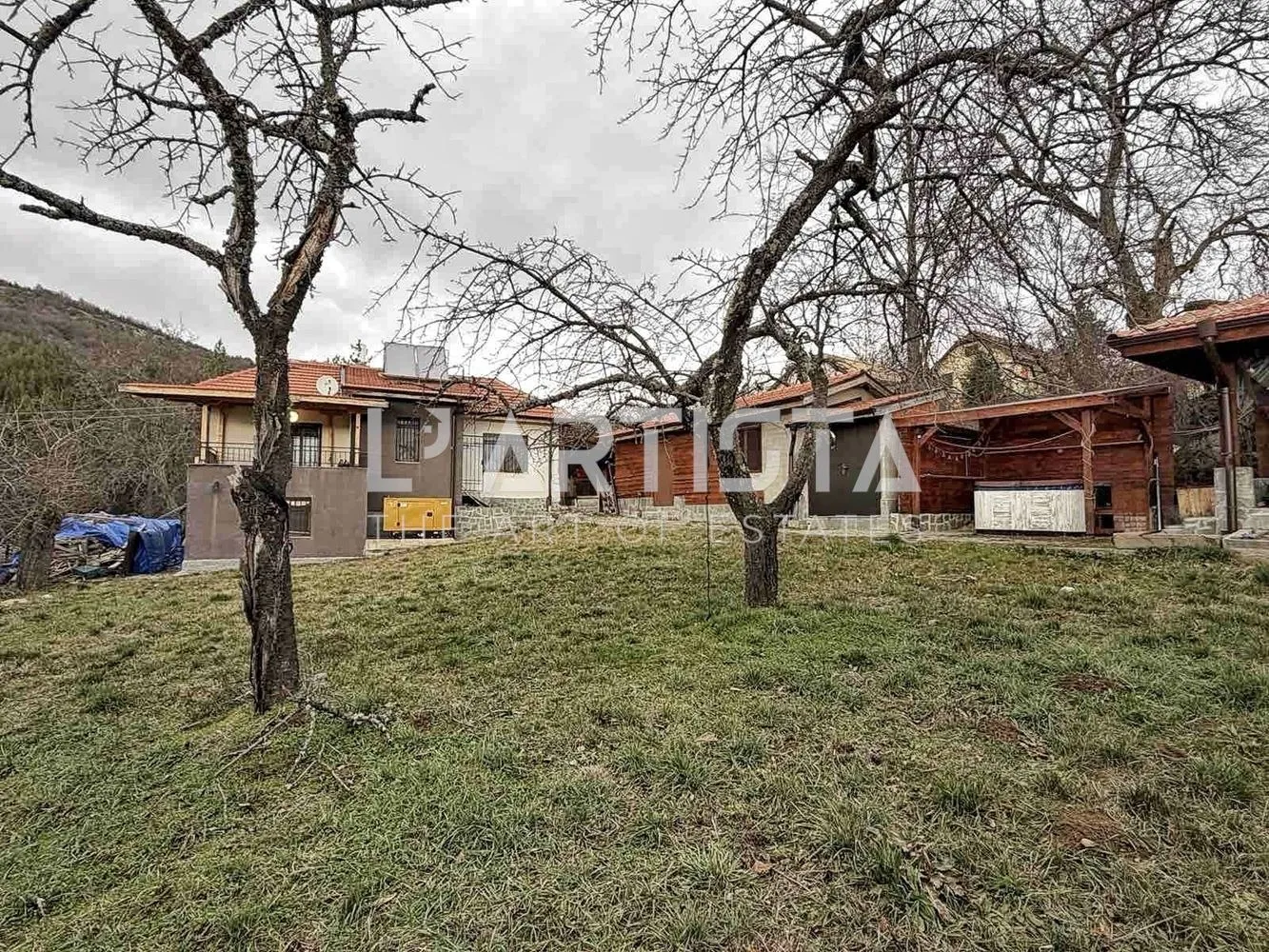 Къща, Мирково, Югозападна България - снимка 7 от 18