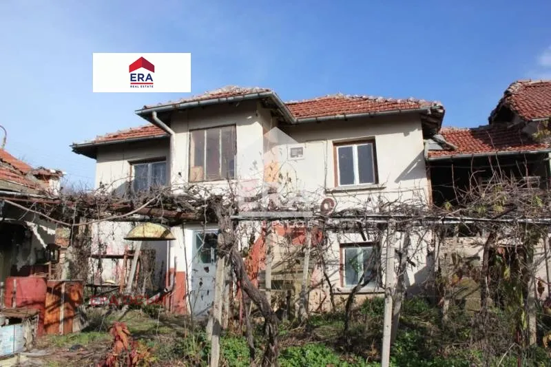 Къща, Ловеч, Северозападна България - снимка 6 от 8