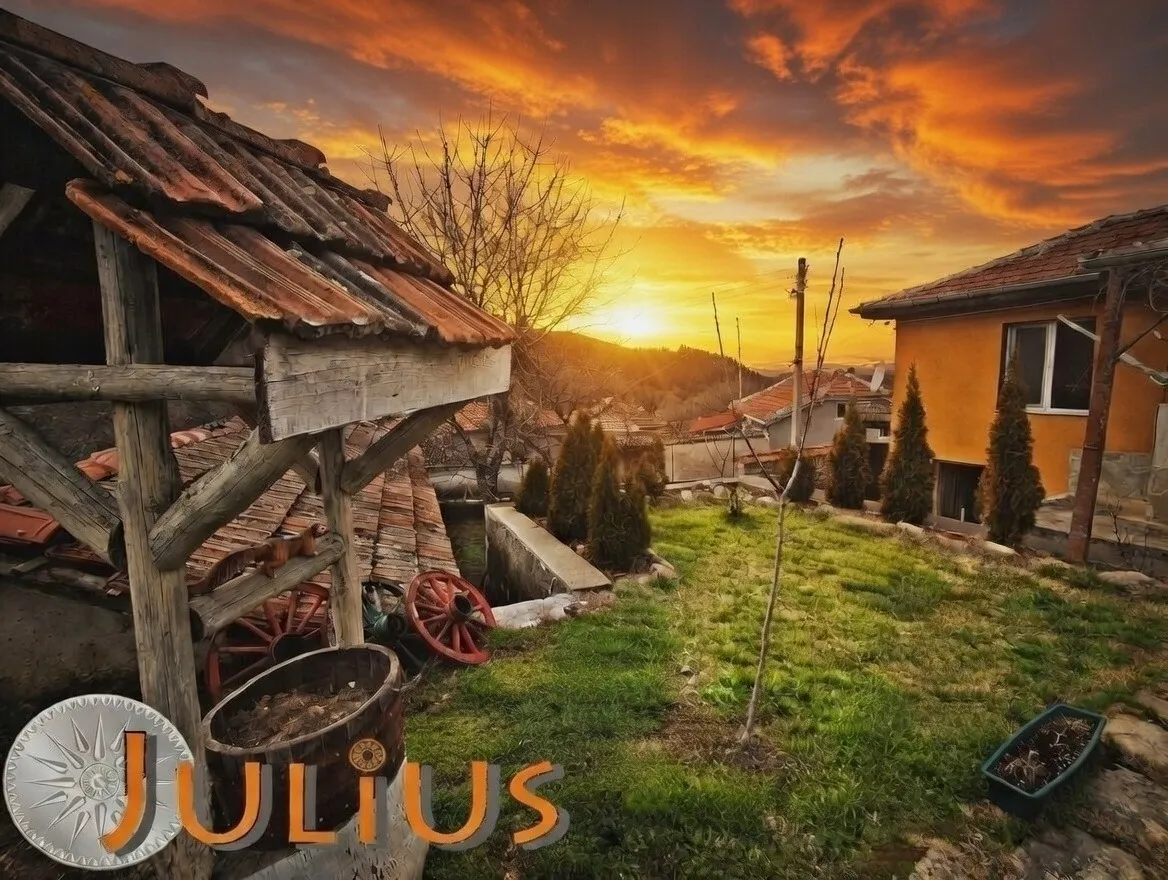 Къща, Карлово, Южна България - снимка 4 от 10