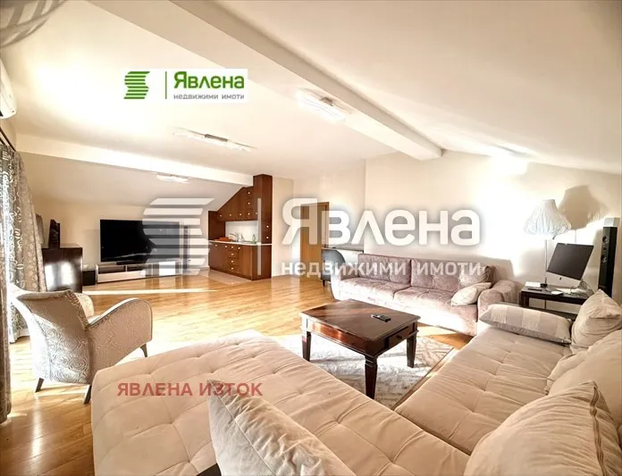 Къща, Правец, Югозападна България - снимка 3 от 8
