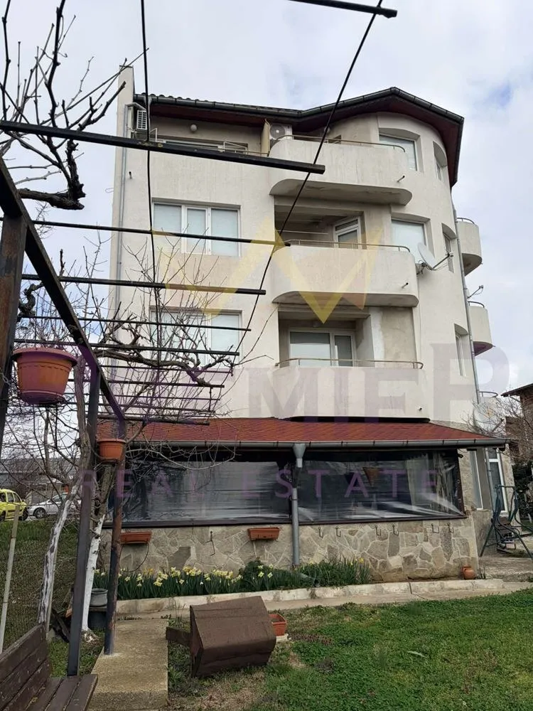Къща, Покрайнини, Бургас - снимка 8 от 13