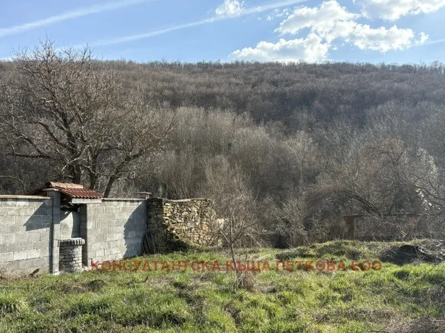 Къща, Ловеч, Северозападна България - снимка 6 от 18