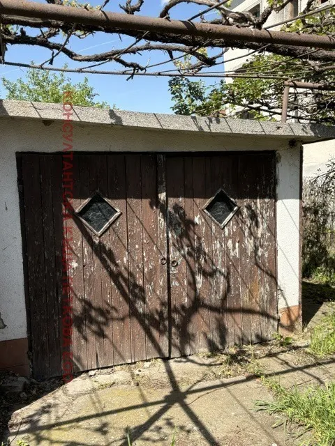 Къща, Плевен, Северозападна България - снимка 9 от 17