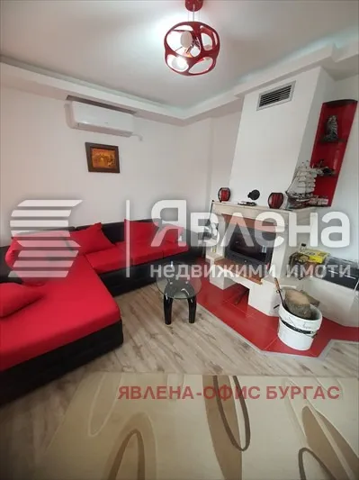 Къща, Покрайнини, Бургас - снимка 9 от 18