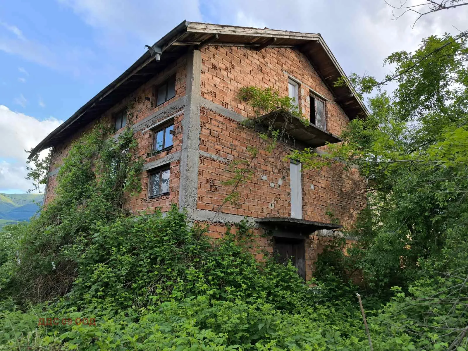 Къща, Монтана, Северозападна България - снимка 3 от 4