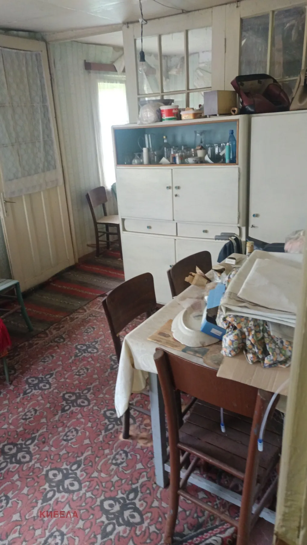 Къща, Перник, Югозападна България