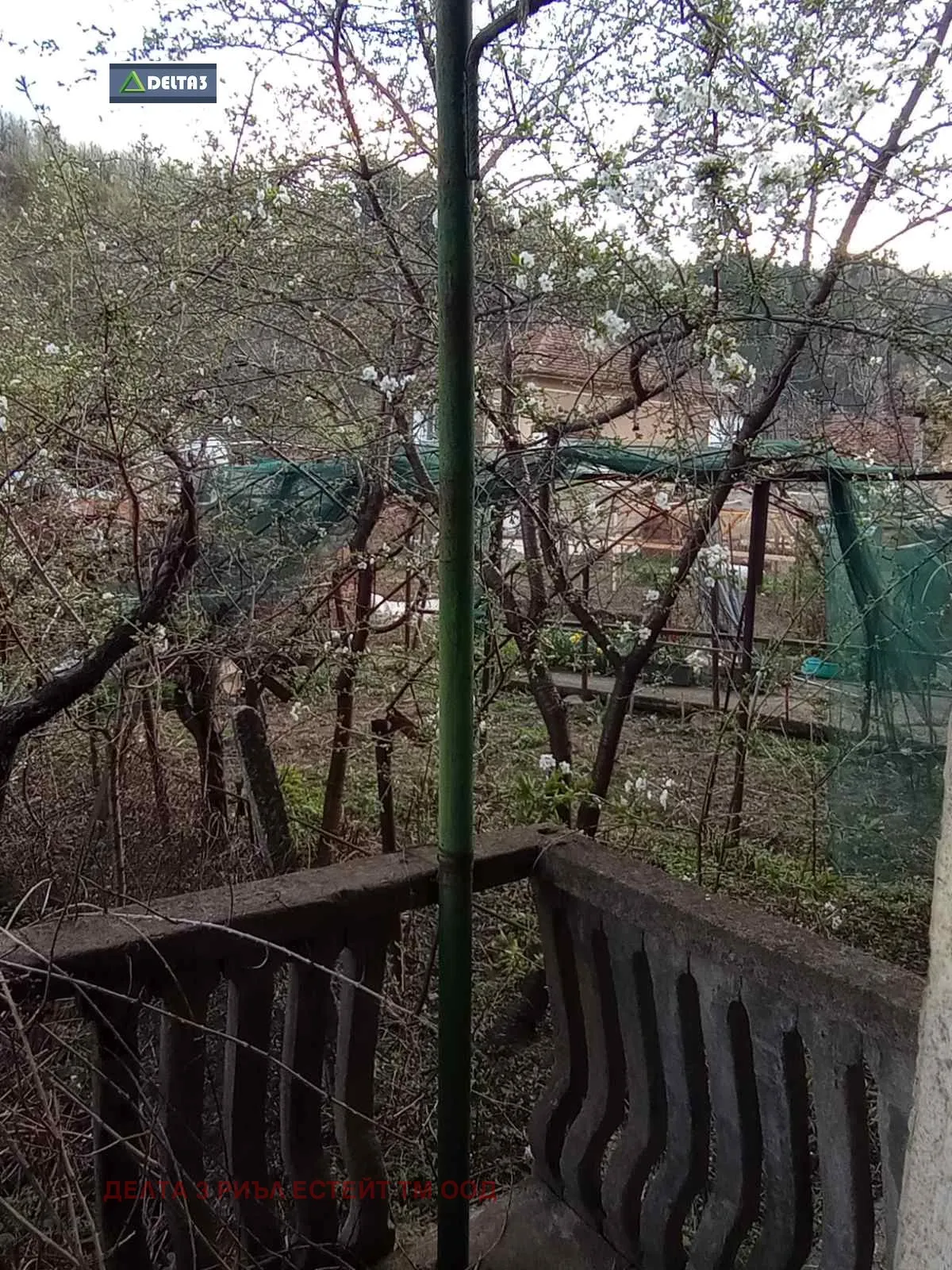 Къща, Монтана, Северозападна България - снимка 3 от 14