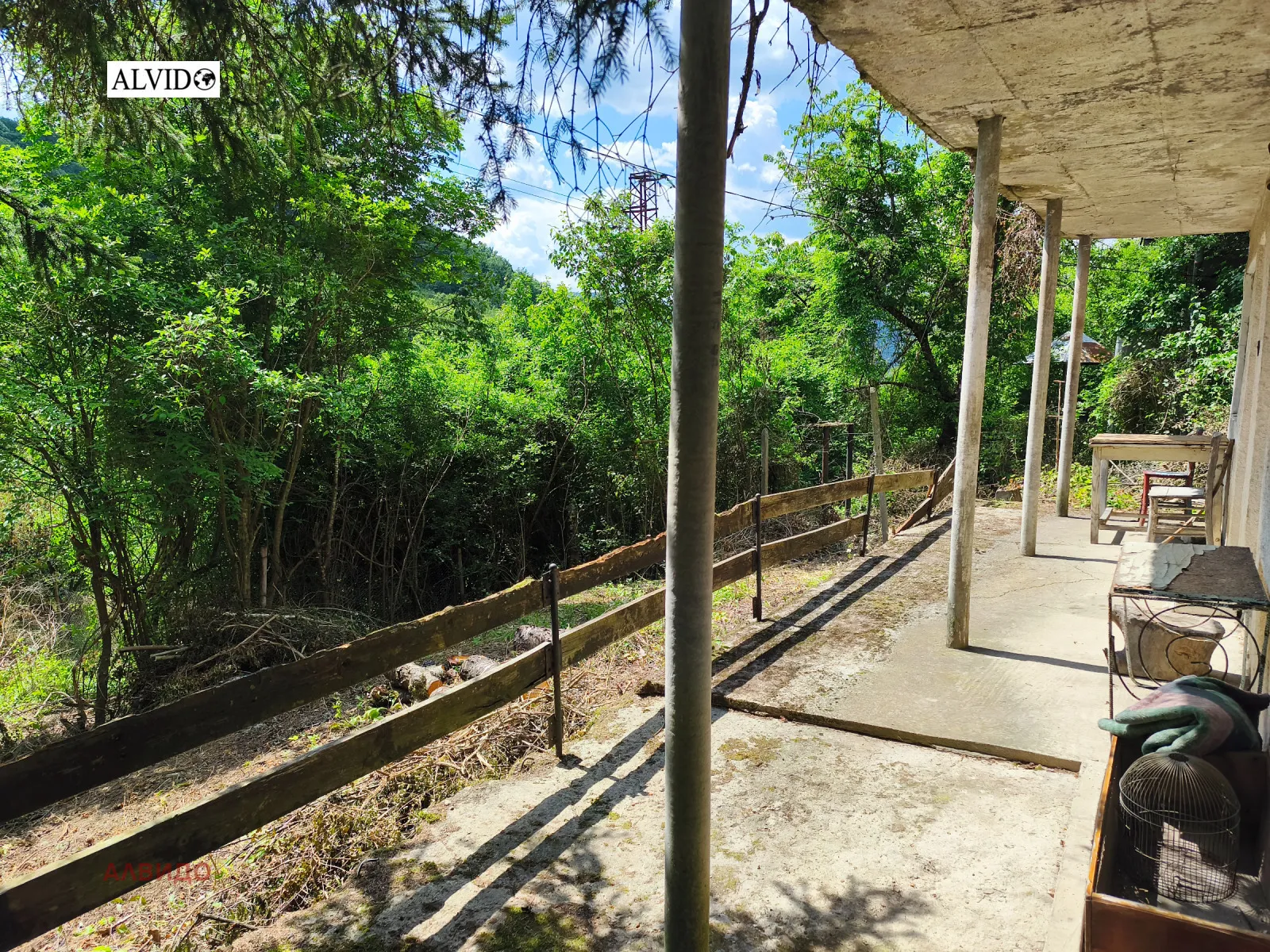 Къща, Своге, Югозападна България - снимка 11 от 14