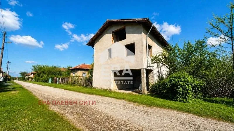Къща, Плевен, Северозападна България - снимка 7 от 10