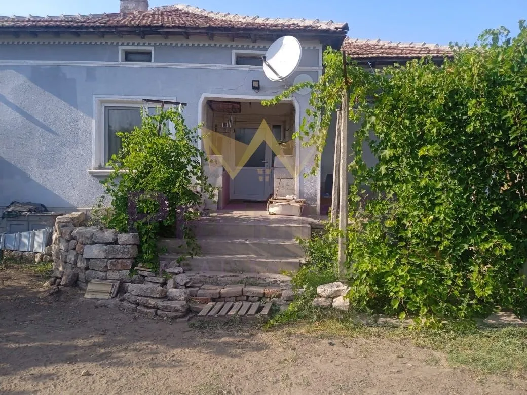 Къща, Добрич, Североизточна България - снимка 13 от 18