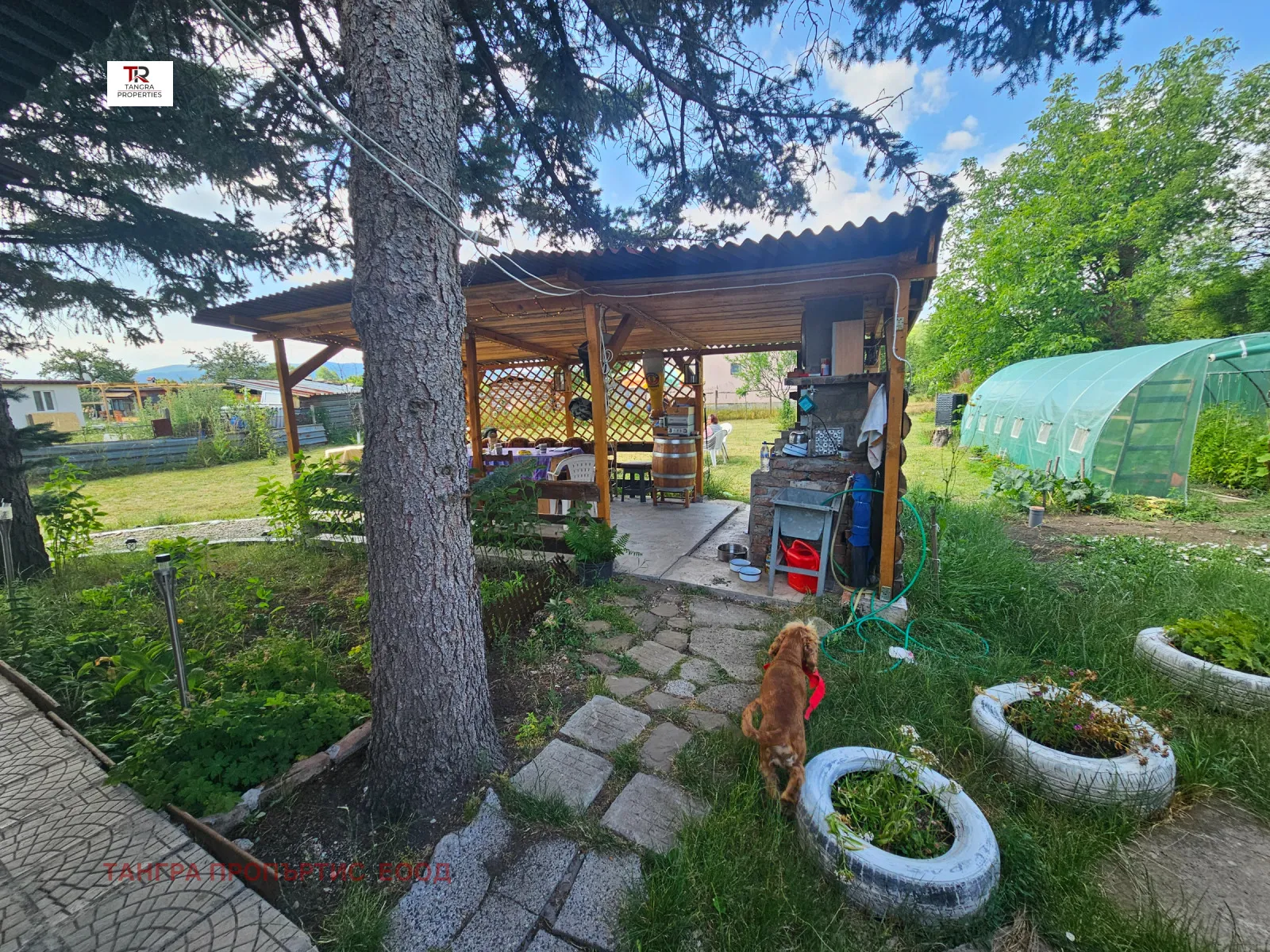 Къща, Перник, Югозападна България - снимка 13 от 18