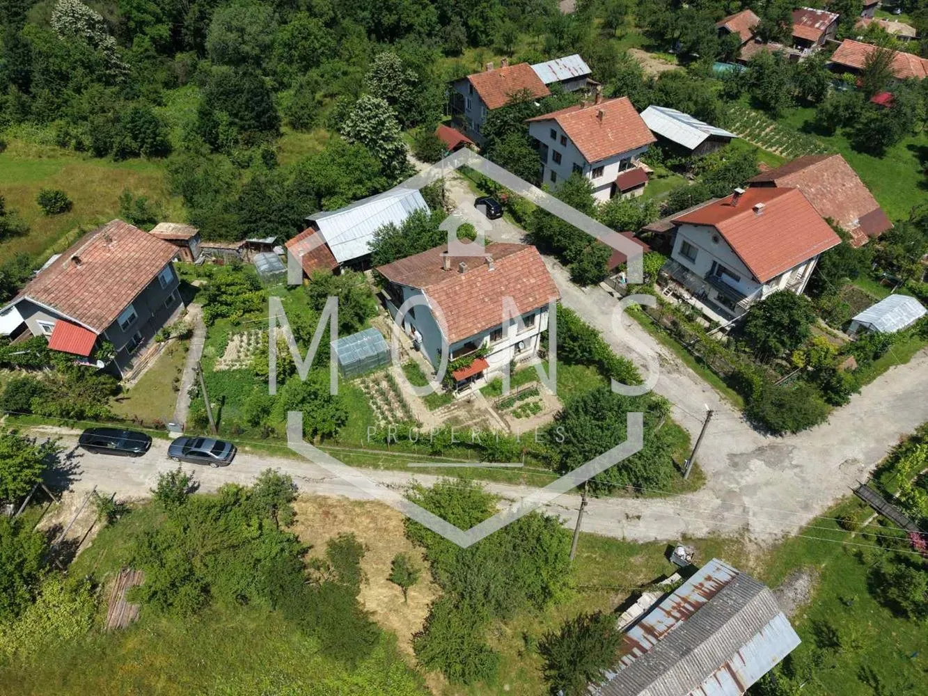 Къща, Габрово, Северна България - снимка 15 от 18