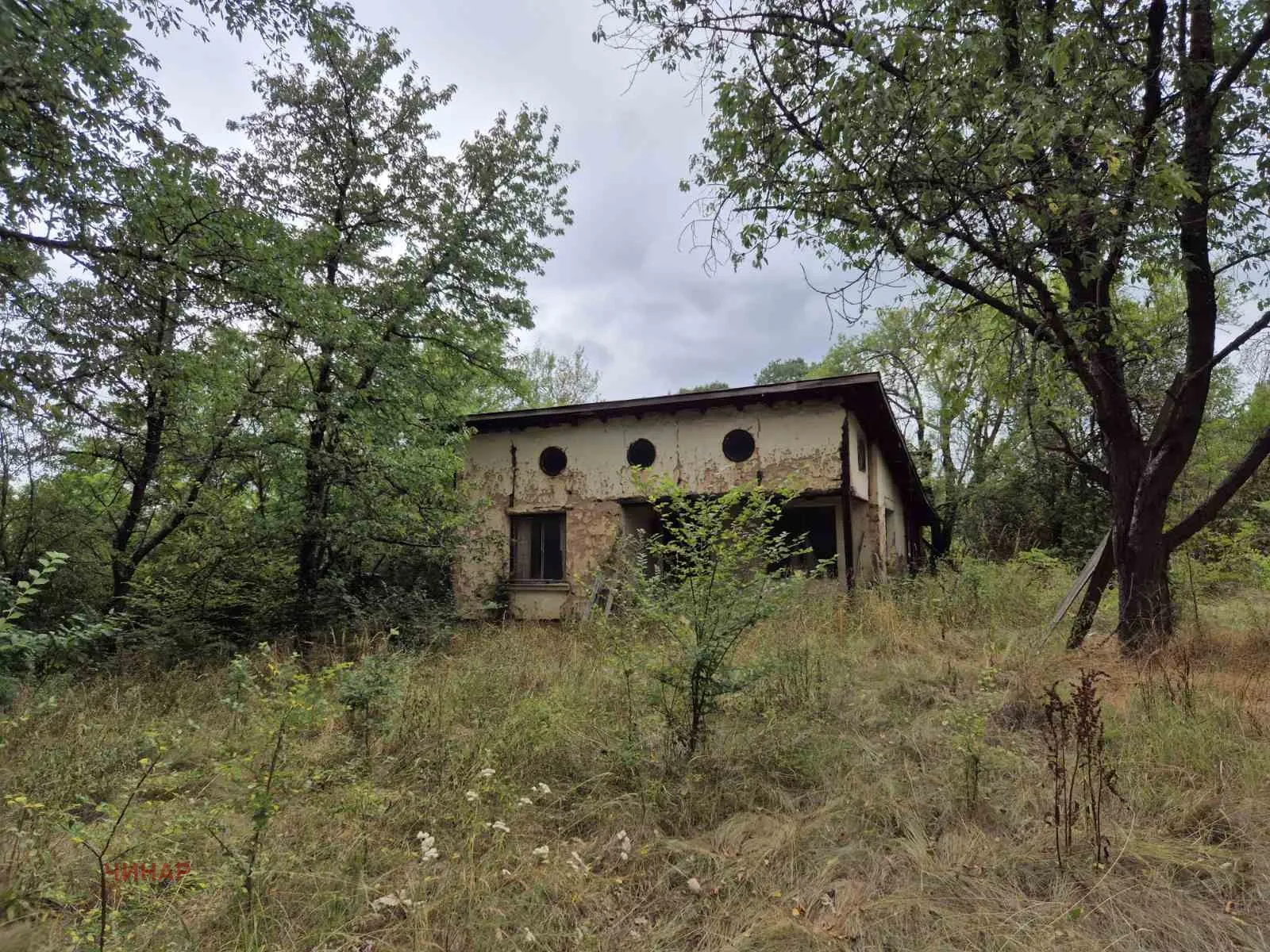 Къща, Годеч, Югозападна България - снимка 9 от 11