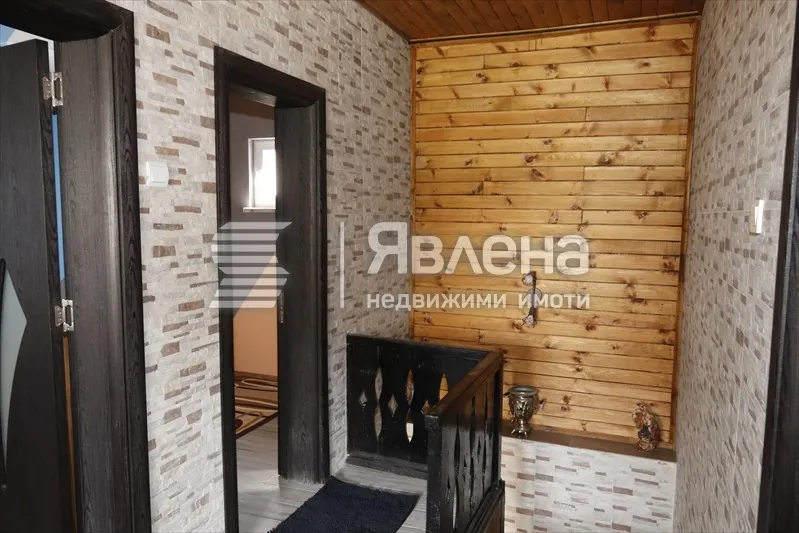 Къща, Покрайнини, Пловдив - снимка 2 от 17