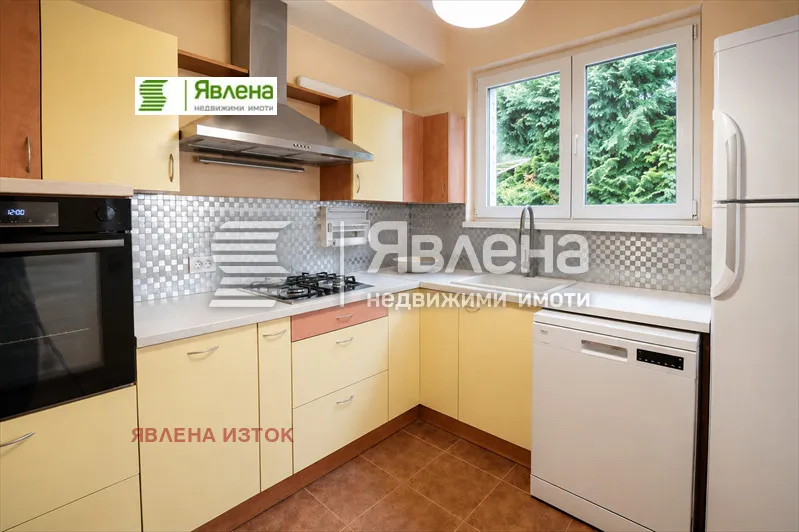 Къща, Бояна, София - снимка 2 от 18