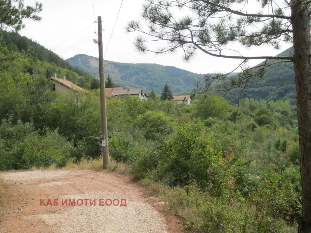 Къща, Своге, Югозападна България - снимка 6 от 17