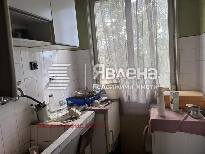 Къща, Лозово, Бургас - снимка 4 от 9