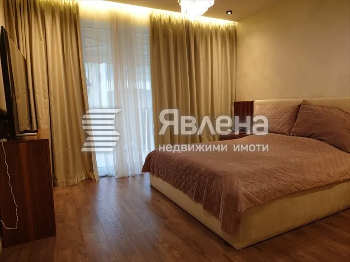 Къща, Остромила, Пловдив - снимка 12 от 17