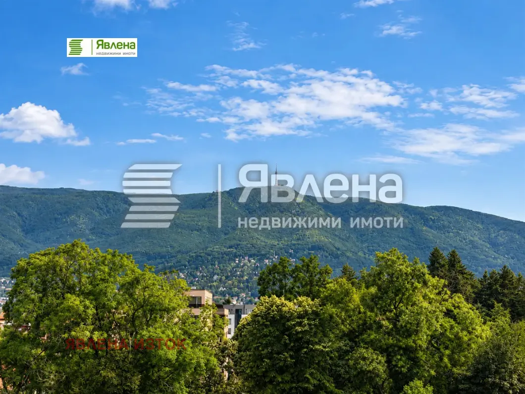 Къща, Карпузица, София - снимка 2 от 15