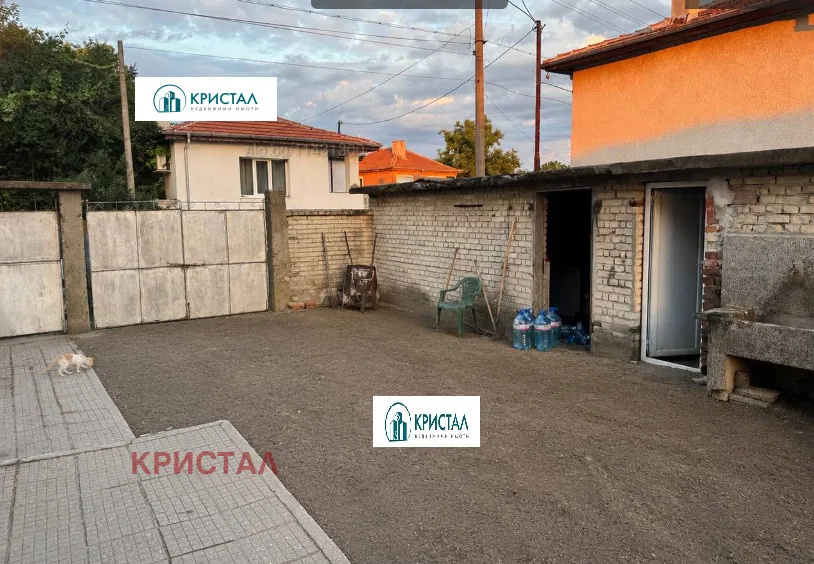 Къща, Покрайнини, Пловдив - снимка 8 от 11