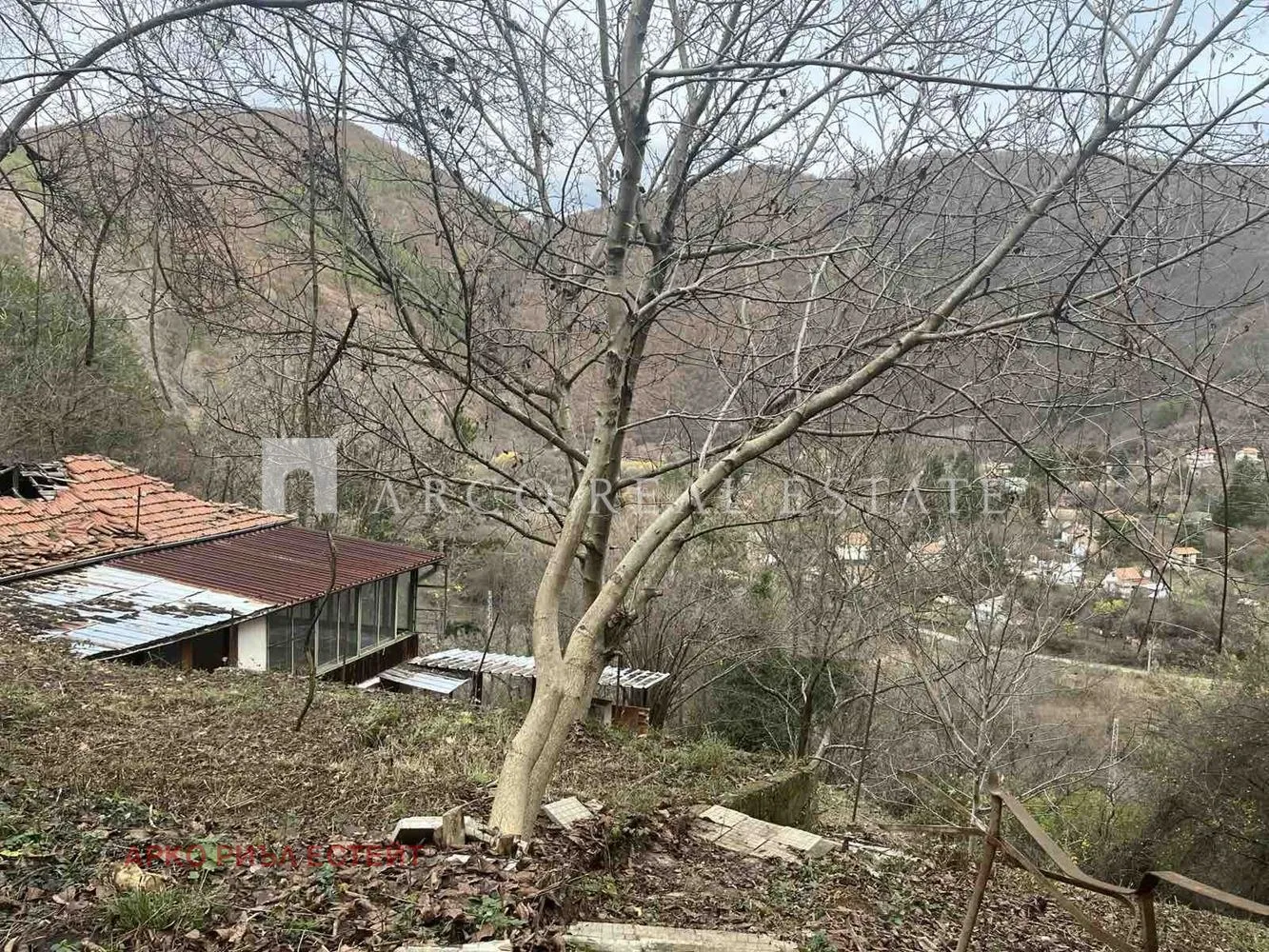 Вила, Своге, Югозападна България - снимка 7 от 14