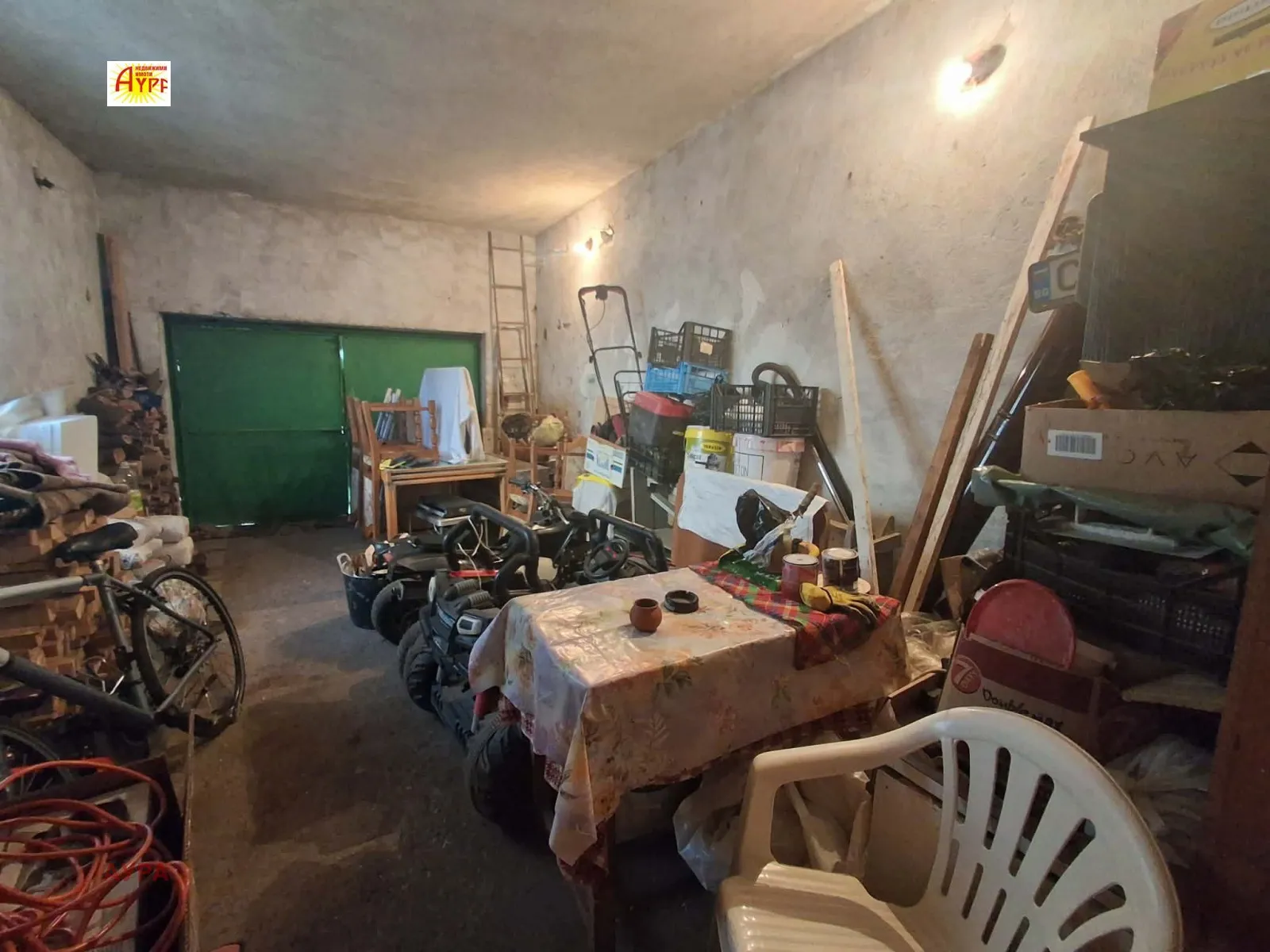 Вила, Враца, Северозападна България - снимка 16 от 18