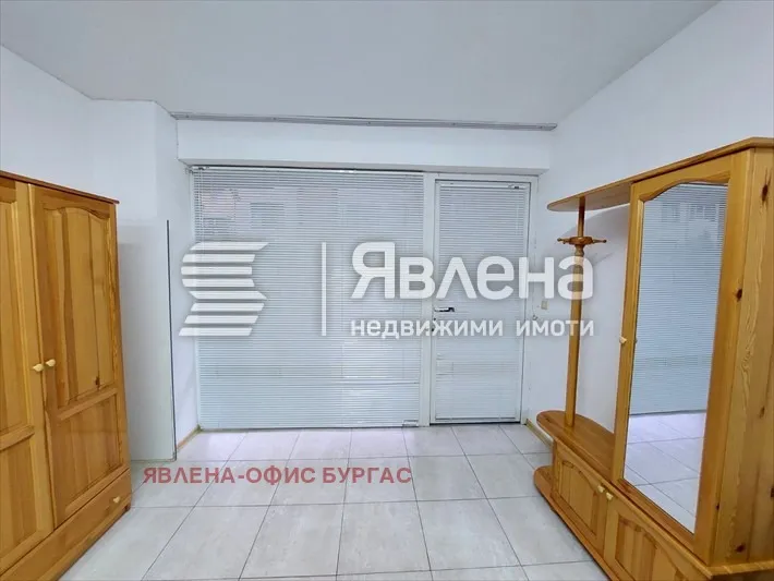 Магазин, Лазур, Бургас - снимка 9 от 10