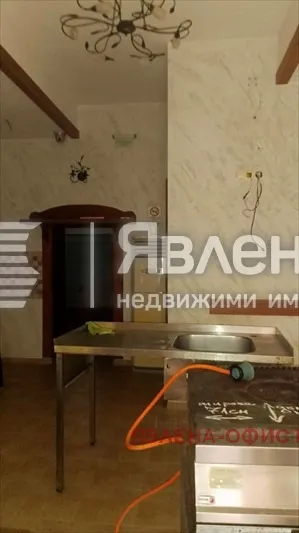 Удобство, Център, Бургас - снимка 5 от 18