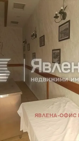 Удобство, Център, Бургас - снимка 4 от 18