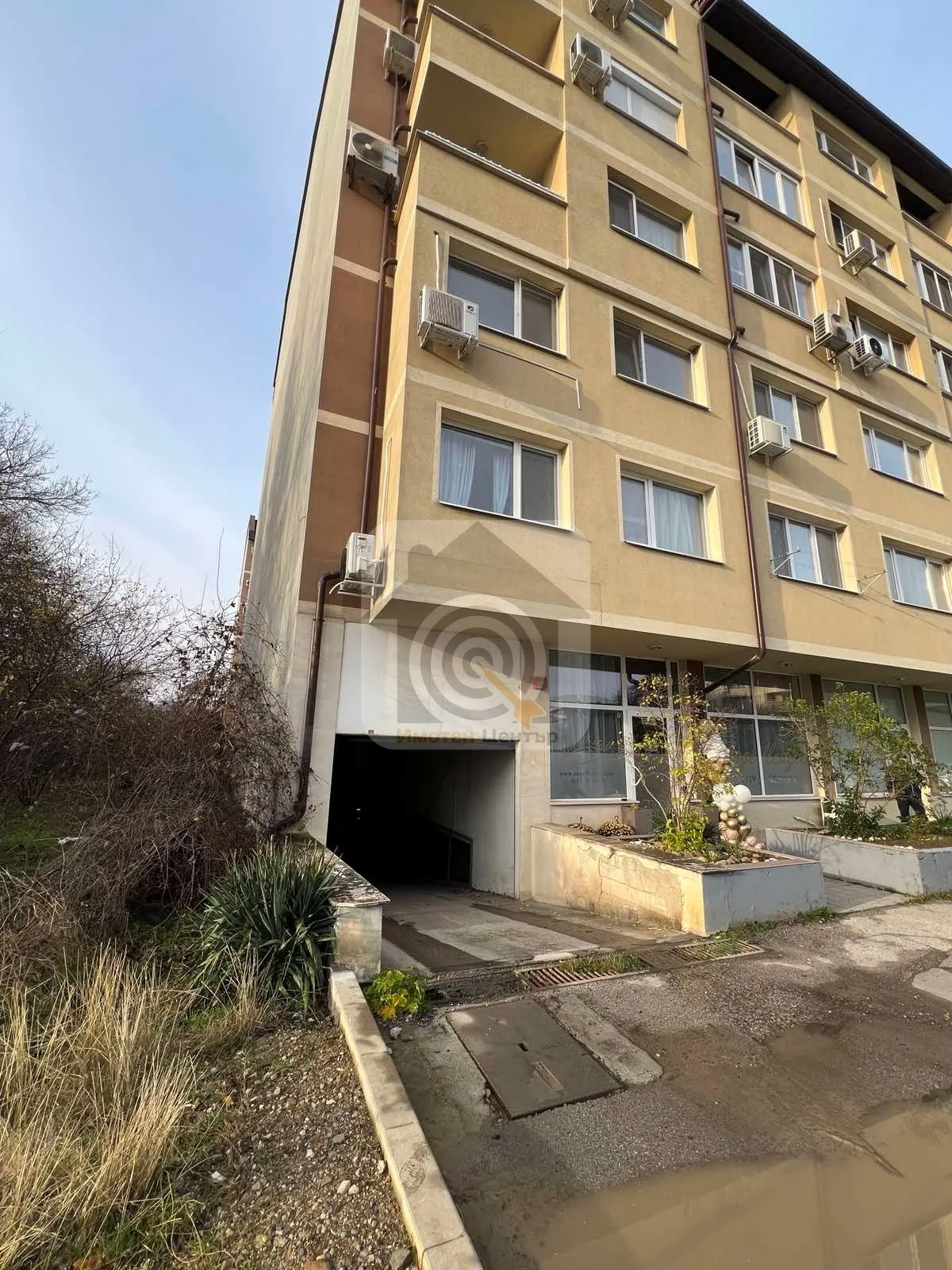 Паркомясто, Овча купел, София - снимка 2 от 4