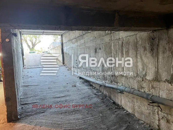 Гараж, Изгрев, Бургас - снимка 4 от 5