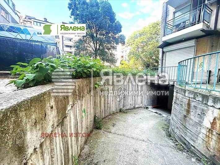 Гараж, Разсадника, София - снимка 2 от 4