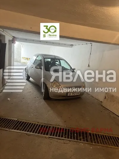 Гараж, Гръцка махала, Варна - снимка 5 от 6