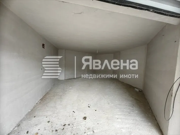 Гараж, Еленово, Благоевград - снимка 2 от 5