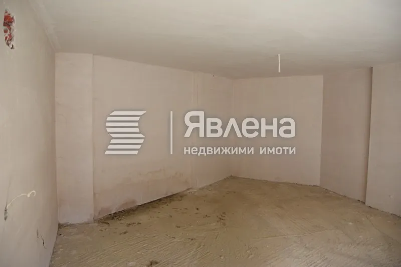 Гараж, Еленово, Благоевград