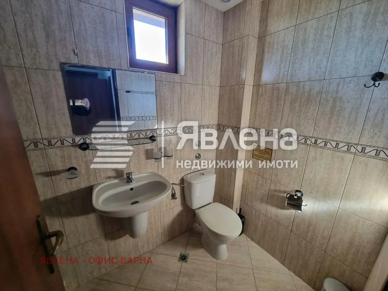 Хотел, Добрич, Североизточна България - снимка 13 от 18