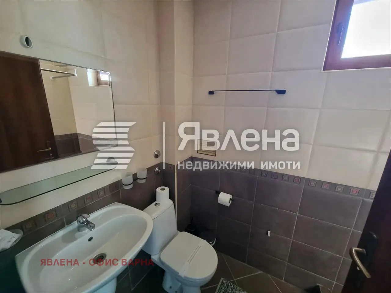 Хотел, Добрич, Североизточна България - снимка 17 от 18