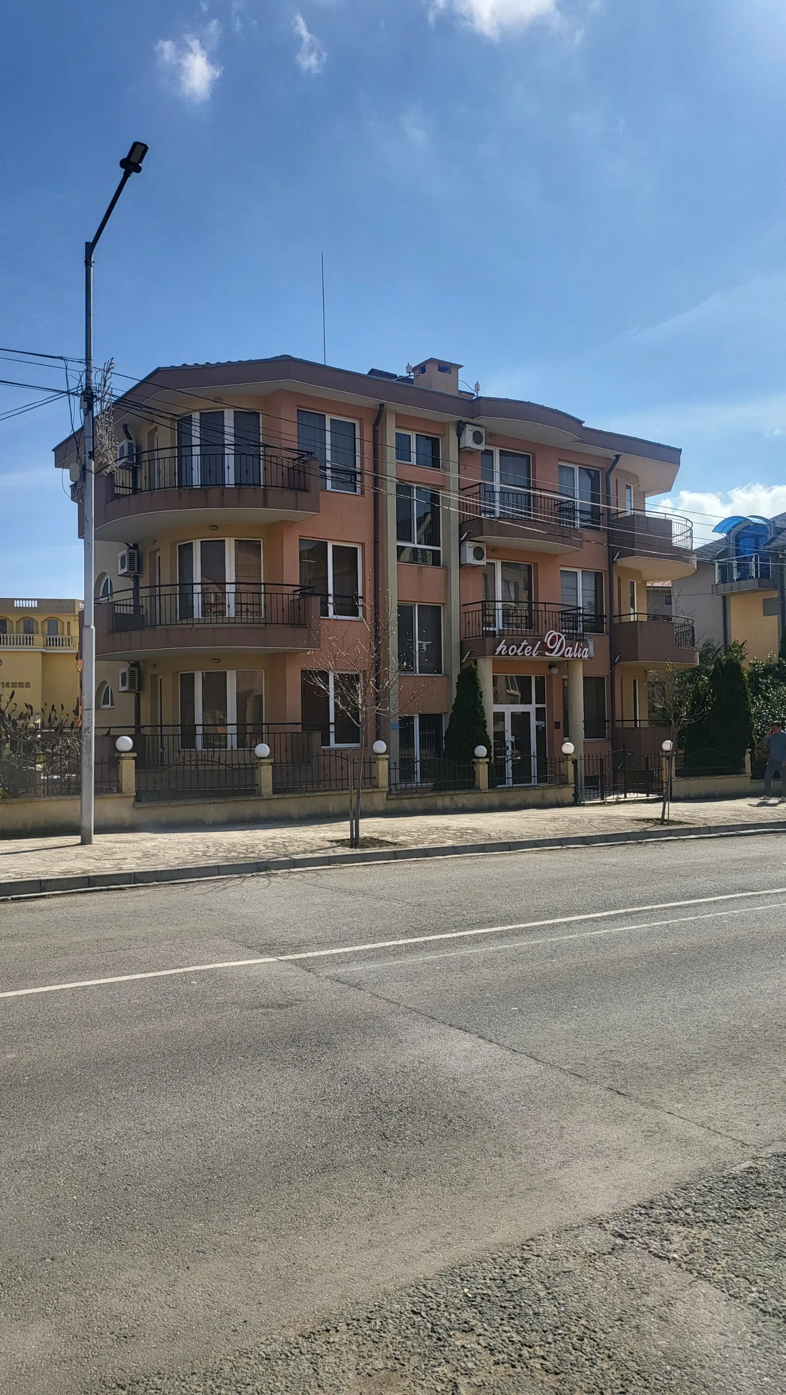 Хотел, Покрайнини, Бургас - снимка 3 от 5