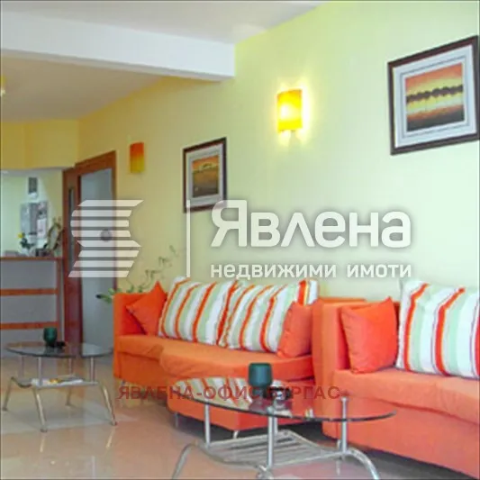 Хотел, Септември, Южна България - снимка 4 от 18