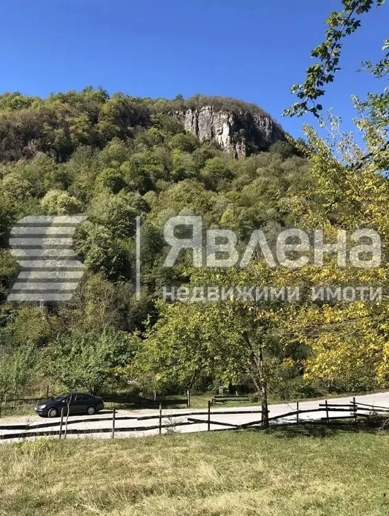 Парцел, Тетевен, Северозападна България - снимка 3 от 12