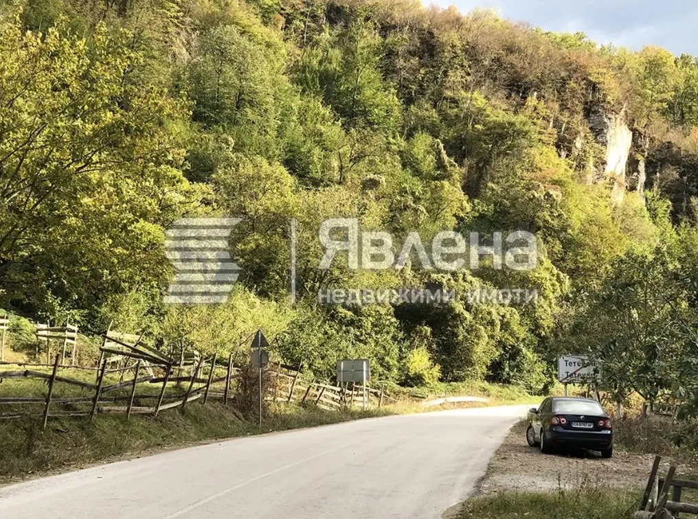 Парцел, Тетевен, Северозападна България - снимка 2 от 12