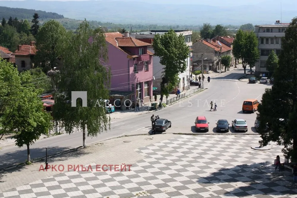 Парцел, Долна Баня, Югозападна България - снимка 5 от 6