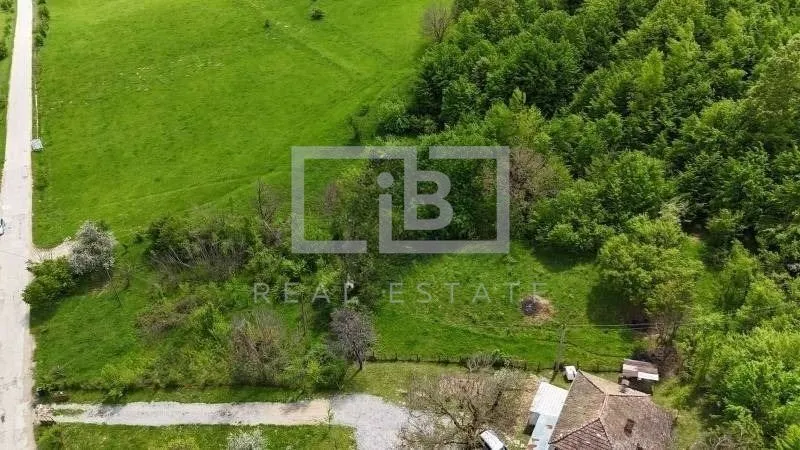 Парцел, Етрополе, Югозападна България - снимка 2 от 6
